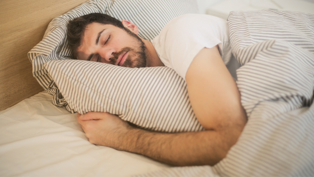 Quels aliments choisir pour améliorer la qualité de son sommeil ?